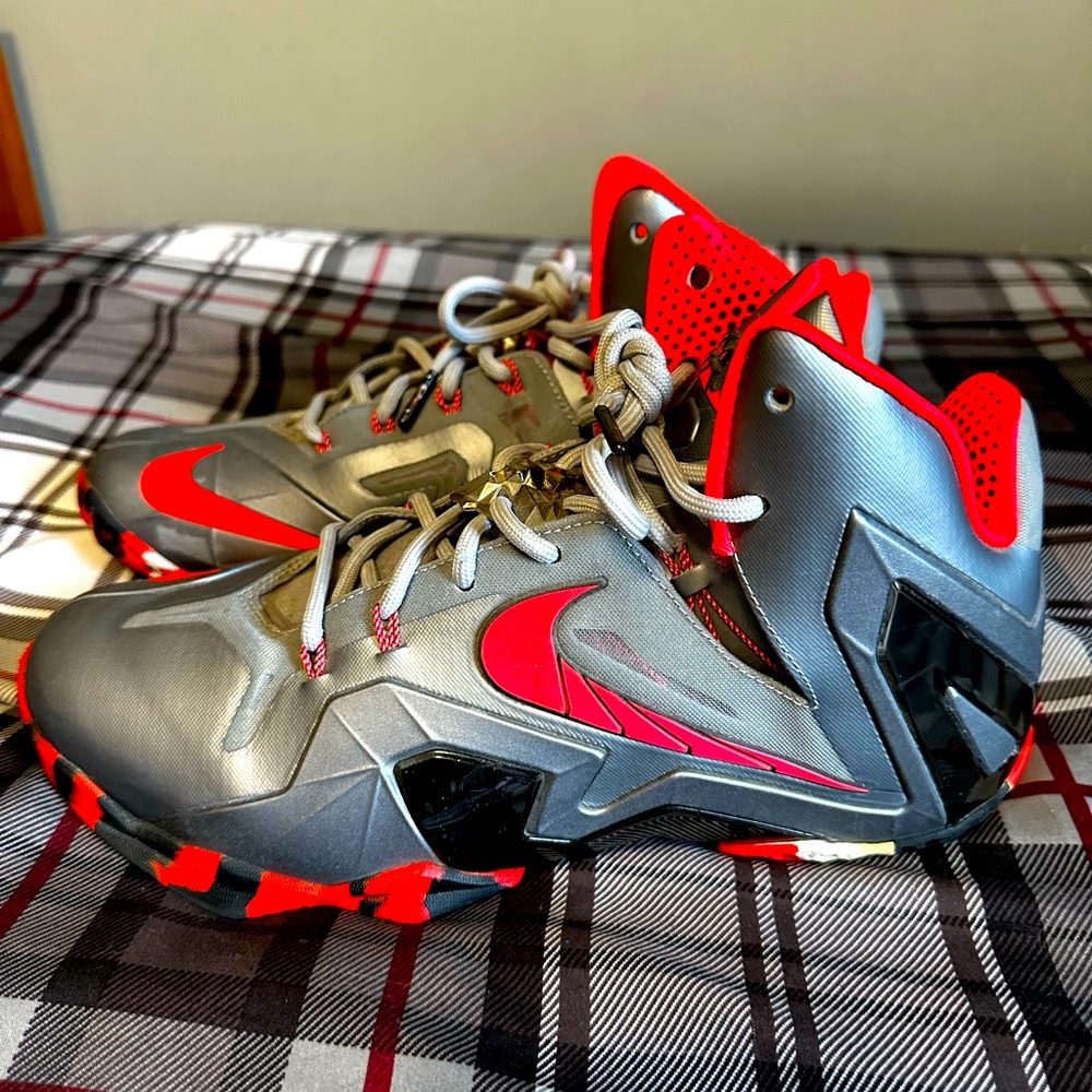 Men’s Nike Lebron 11 Elite Team